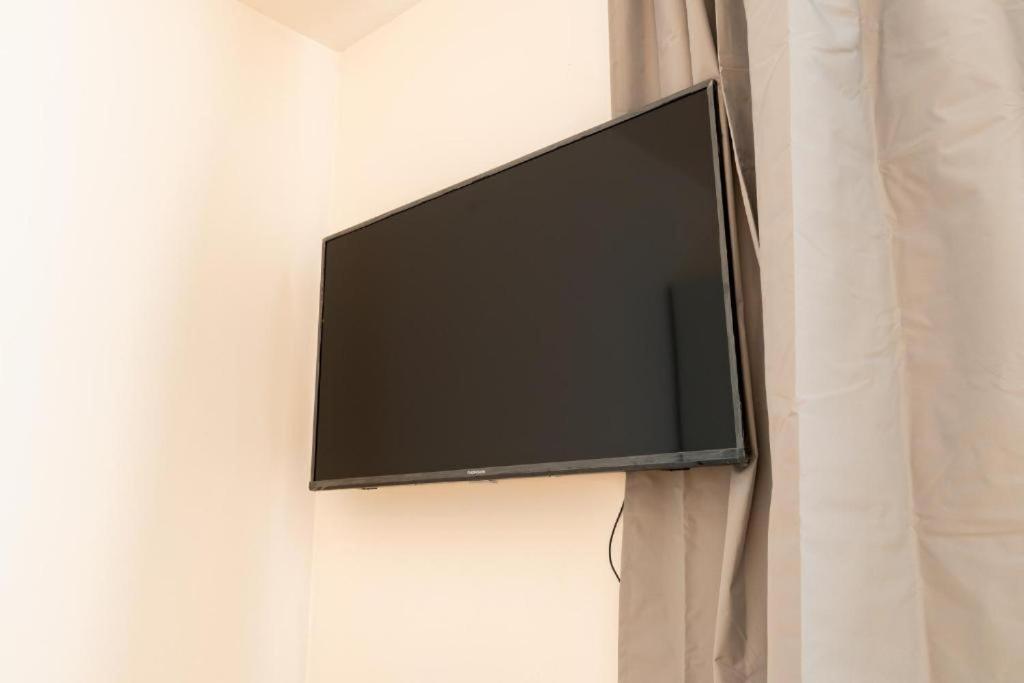 Brand New Studio Apartment #24 In Elite Residence With Free Secure Parking In The Center Praha Eksteriør bilde