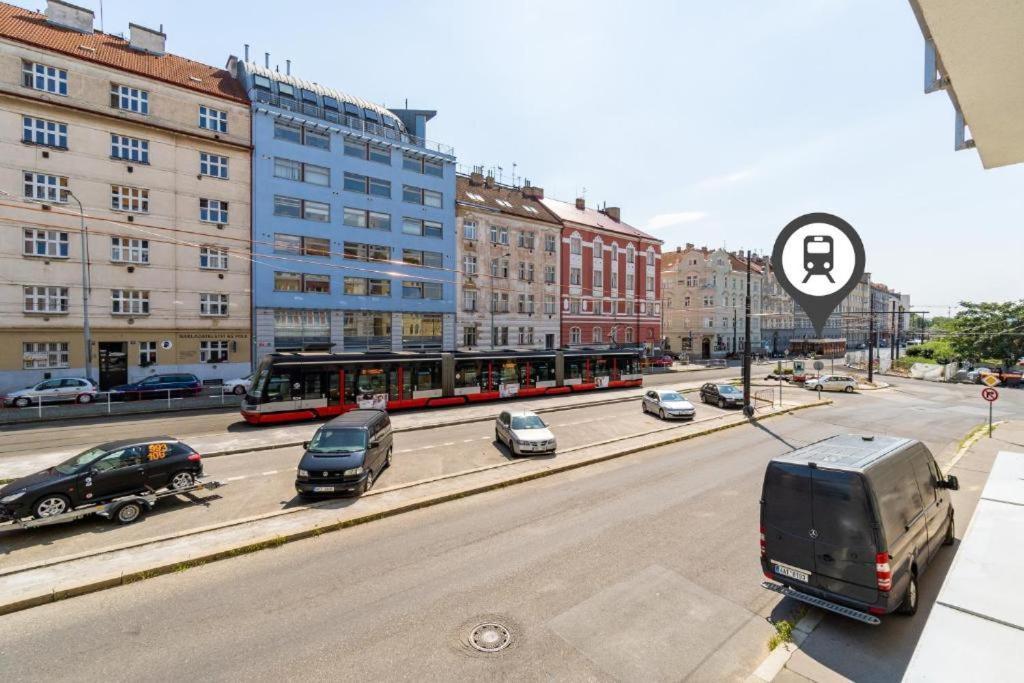 Brand New Studio Apartment #24 In Elite Residence With Free Secure Parking In The Center Praha Eksteriør bilde