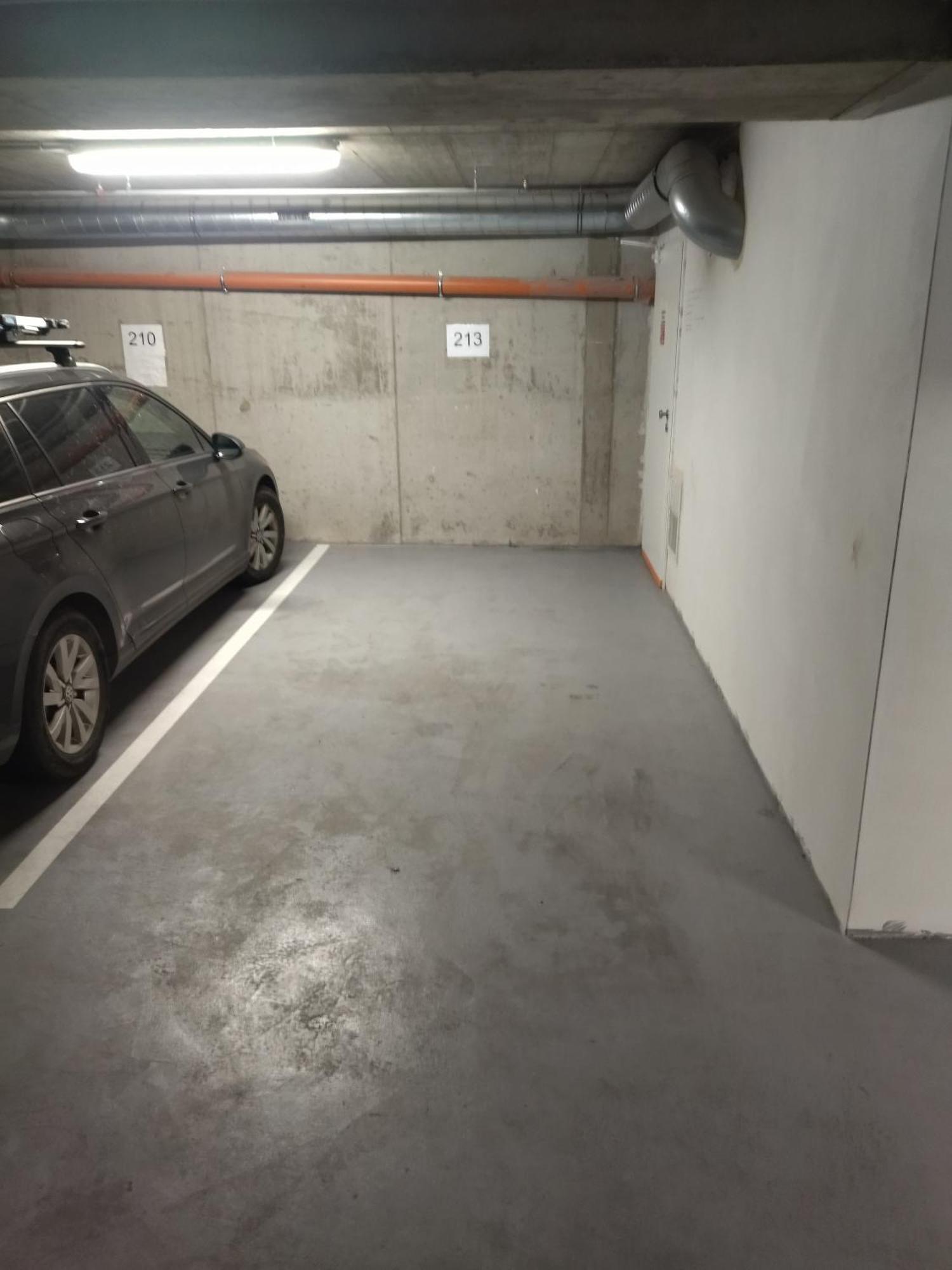 Brand New Studio Apartment #24 In Elite Residence With Free Secure Parking In The Center Praha Eksteriør bilde